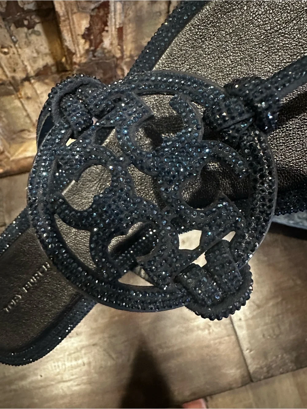 Tory Burch Perfect Navy Knotted Crystal Miller  NIB NWT Sz 11